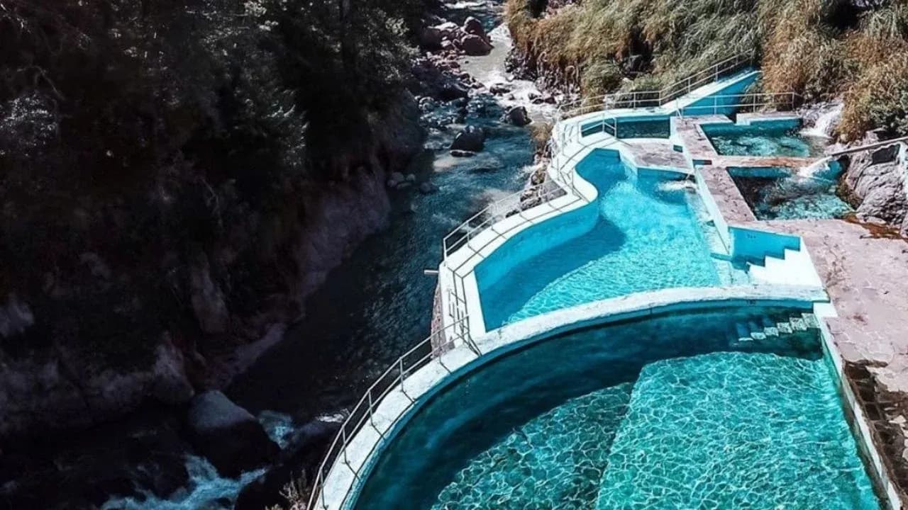 Tour Aguas Termales Rekowata